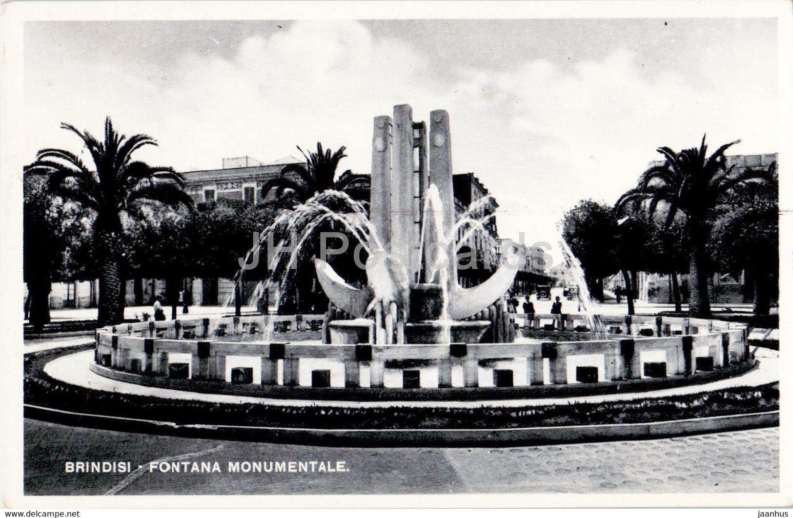 Brindisi - Fontana Monumentale - old postcard - Italy - unused - JH Postcards