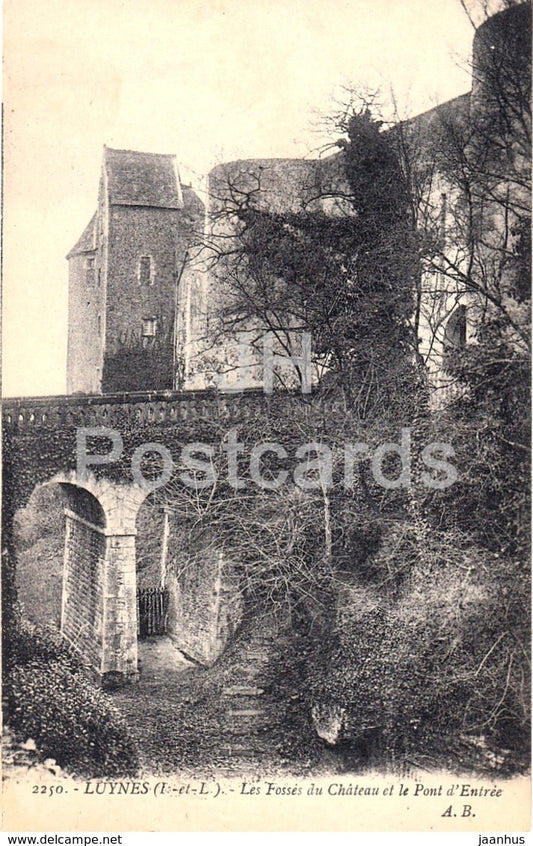 Luynes - Les Fosses du Chateau et le Pont d'Entree - castle - 2250 - old postcard - France - unused - JH Postcards