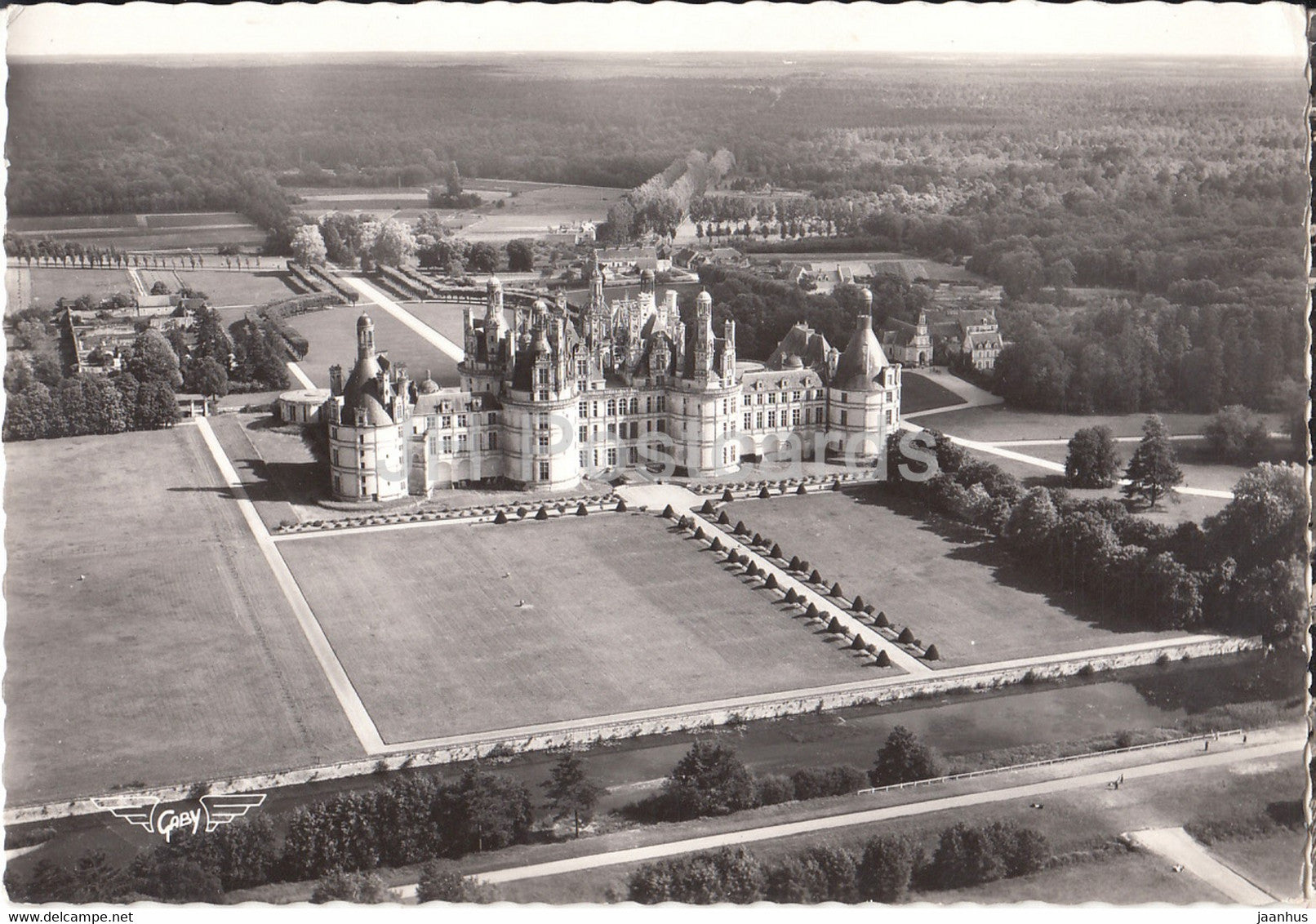 La France Vue du Ciel - Chateaux de la Loire - Chambord - Le Chateau - castle - 1964 - France - used - JH Postcards
