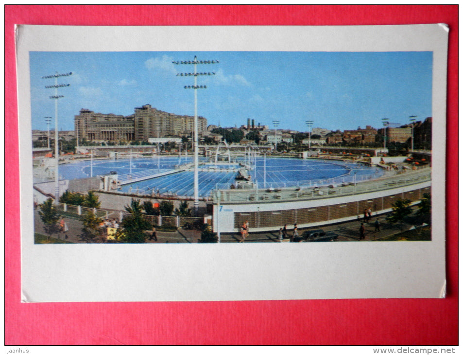 Open-Air Swimming Pool - Moscow - old postcard - Russia USSR - used - JH Postcards