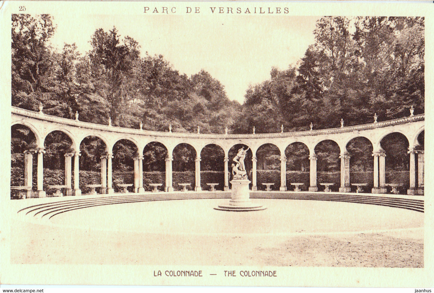 Parc de Versailles - La Colonnade - The Colonnade - old postcard - France - unused - JH Postcards