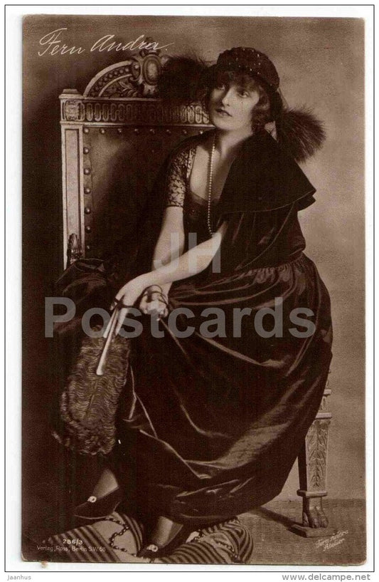 Fern Andra - Atelier - hat - movie actress - film - 286/3 - old postcard - Germany - unused - JH Postcards
