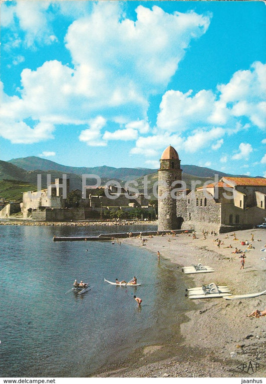 Collioure - La Plage - Le Chateau des Templiers - The Castle of the Templars - beach - 66 - France - 1985 - used - JH Postcards
