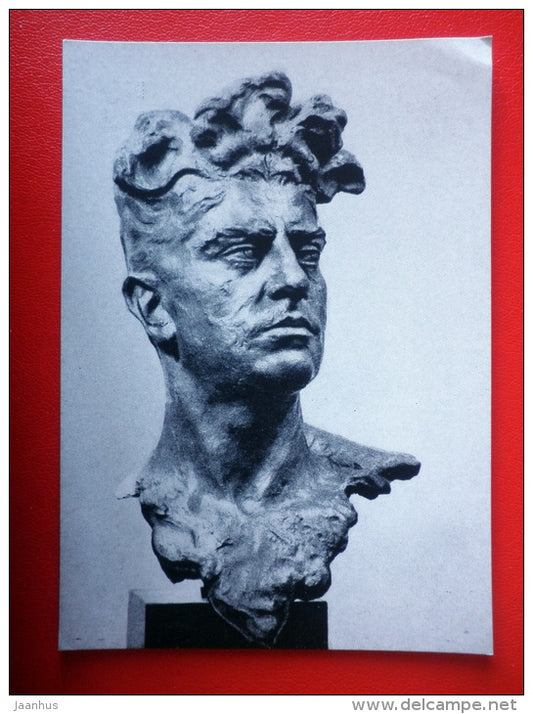 sculpture by G. Bagdasaryan . Portrait of Artist Eduard Isabekyan - armenian art - unused - JH Postcards