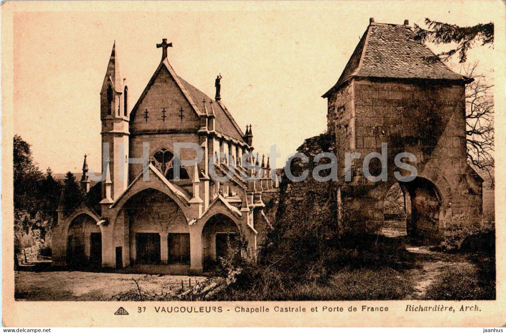 Vaucouleurs - Chapelle Castrale et Porte de France - chapel - 37 - old postcard - France - unused - JH Postcards