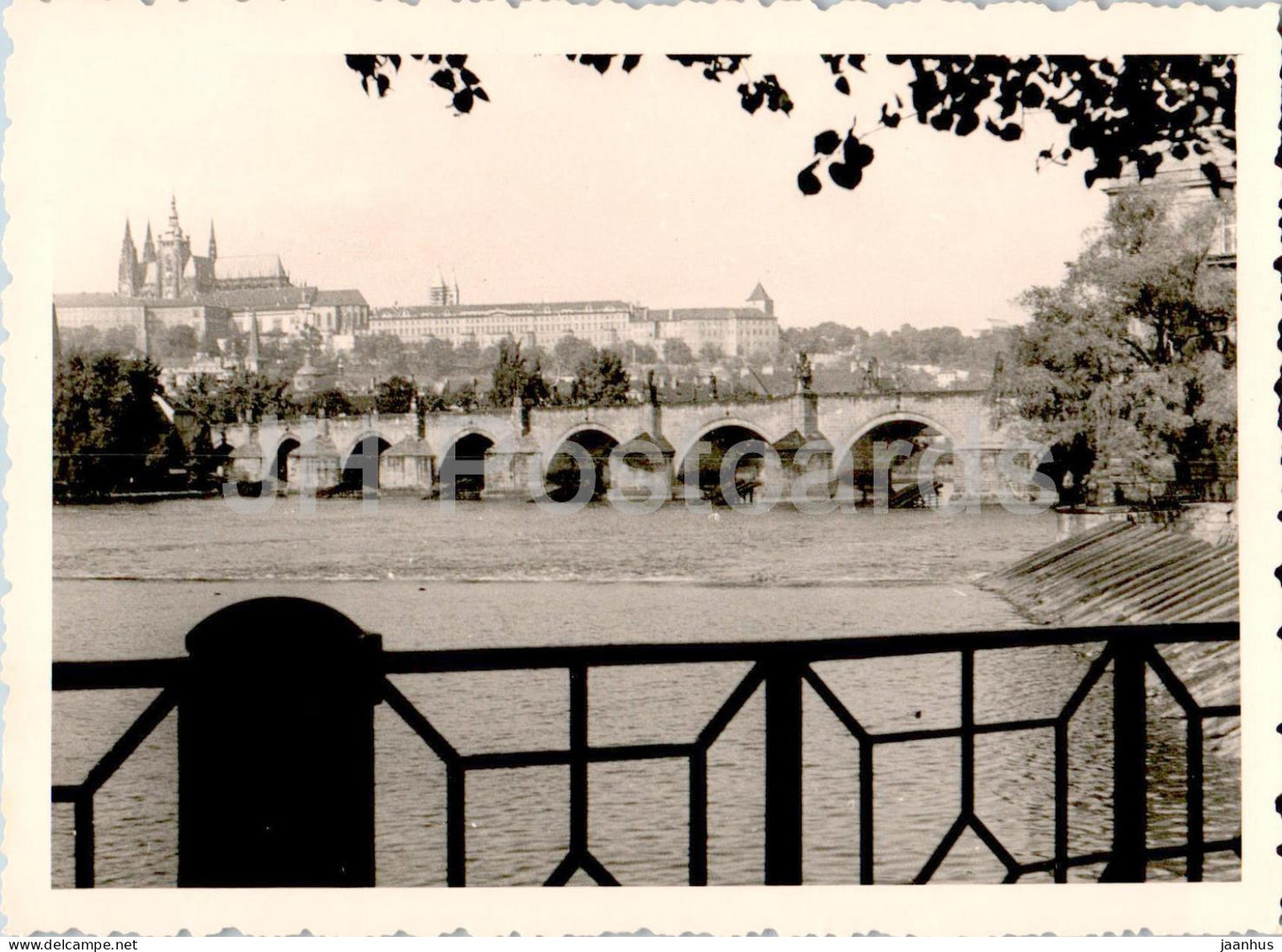Praha - Prague - Karluv most - Charles Bridge - old photo - 1958 - Czech Republic - Czechoslovakia - unused - JH Postcards