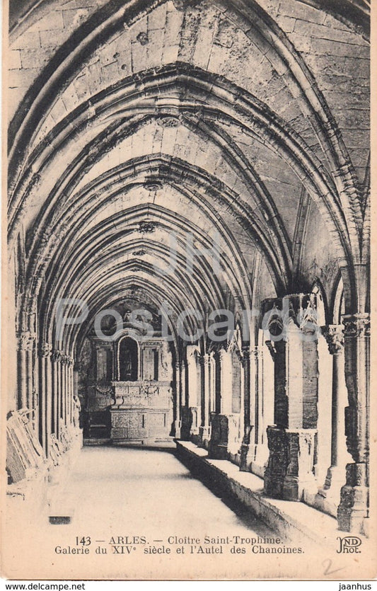 Arles - Cloitre Saint Trophime - Galerie et siecle et l'Autel des Chanoines - cloister - old postcard - France - unused