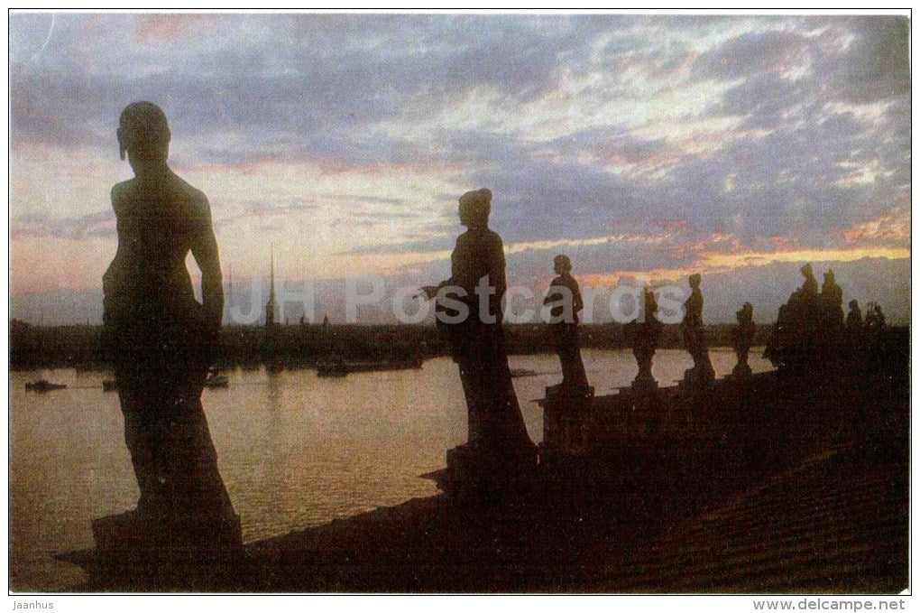 sculptural decoration of the Winter Palace - White Nights - Leningrad - St. Petersburg - 1974 - Russia USSR - unused - JH Postcards