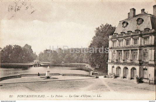 Fontainebleau - Le Palais - La Cour d'Ulysse - 21 - old postcard - 1918 - France - used - JH Postcards
