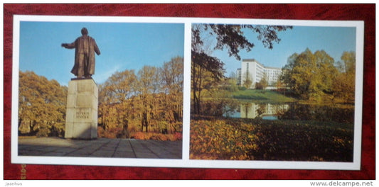 monument to Peteris Stucka - The house of Communist Party of Latvia - Riga - Latvia USSR - unused - JH Postcards