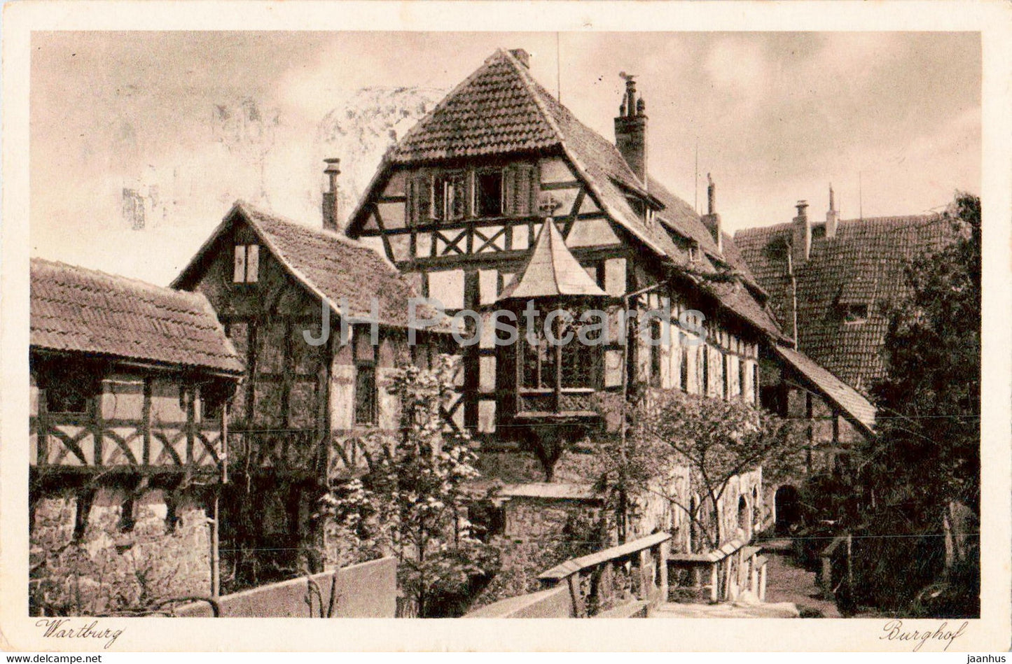 Wartburg - Burghof - old postcard - 1940 - Germany - used - JH Postcards