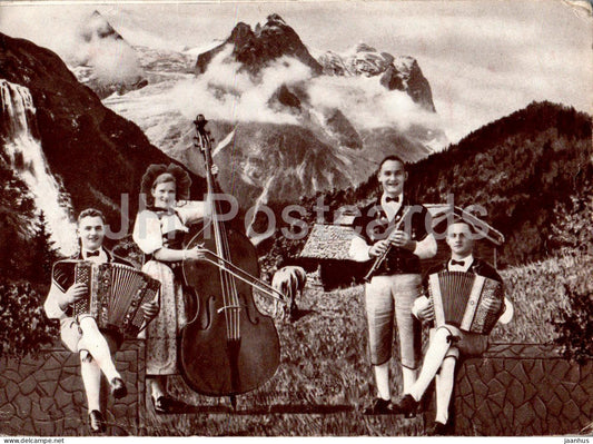 Gebr Mauerhofer und Susi Ogi - Edelweissbuebe - Alchenstorf - folk music - folk costume - Switzerland - unused - JH Postcards