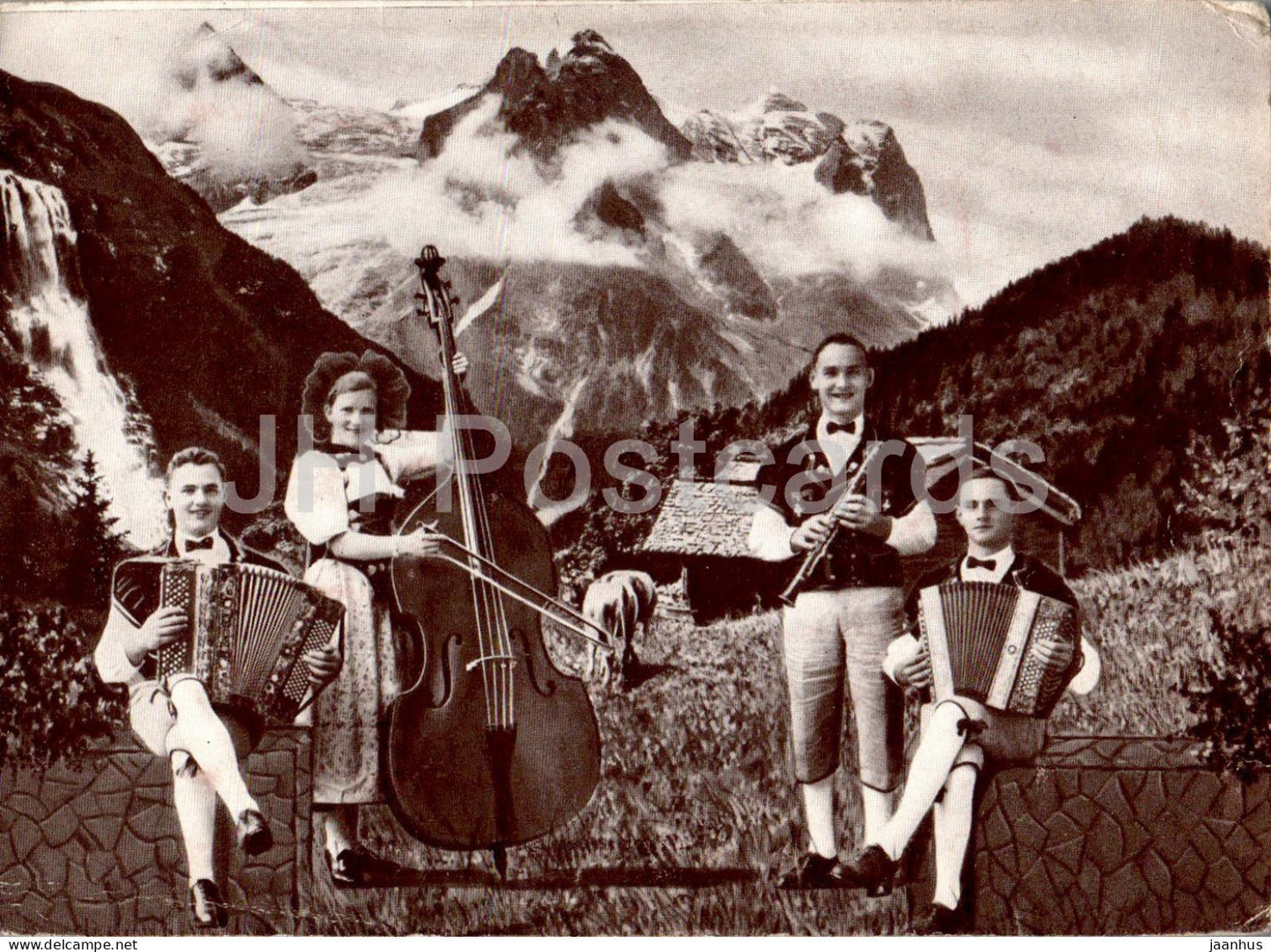 Gebr Mauerhofer und Susi Ogi - Edelweissbuebe - Alchenstorf - folk music - folk costume - Switzerland - unused - JH Postcards