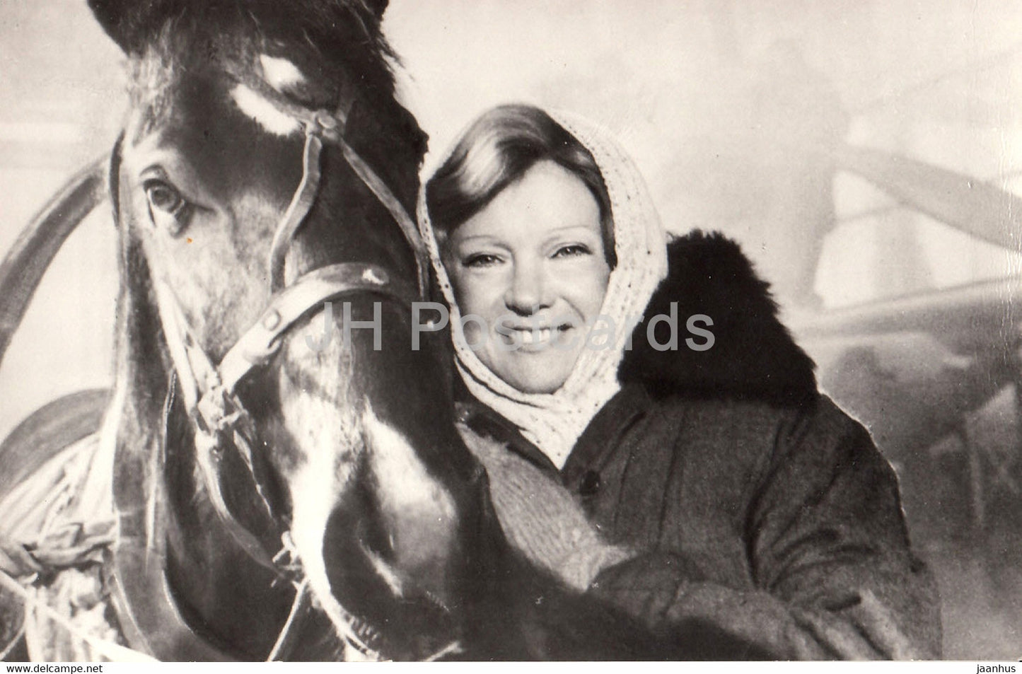 Russian Soviet movie actress Lyudmila Gurchenko - Highly Important Quest - horse - 1982 - Russia USSR - unused - JH Postcards