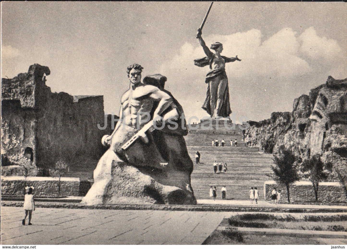 Mamayev Kurgan - Volgograd - Sculpture ensemble - 1968 - Russia USSR - unused - JH Postcards