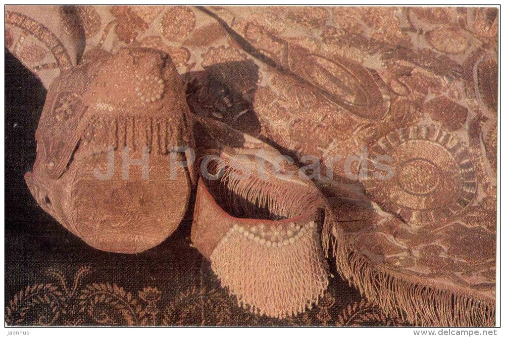 Museum of Local Lore - female headdress Kokoshnik - Kargopol - 1970 - Russia USSR - unused - JH Postcards