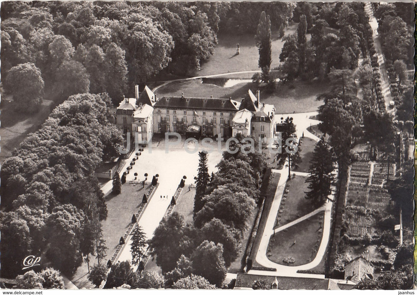 Chateau de Malmaison - Facade Nord Est - Vue aerienne - castle - France - unused - JH Postcards