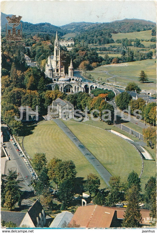 Lourdes - La Basilique et la Basilique Souterraine St.-Pie X - The Basilica - 56 - France - used - JH Postcards