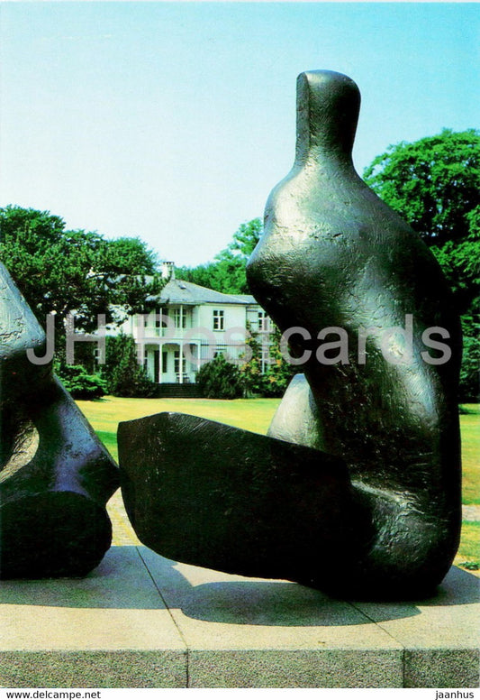 sculpture by Henry Moore - Recicling Figure No 5 - Louisiana Museum of Modern Art - English art - Denmark - unused - JH Postcards
