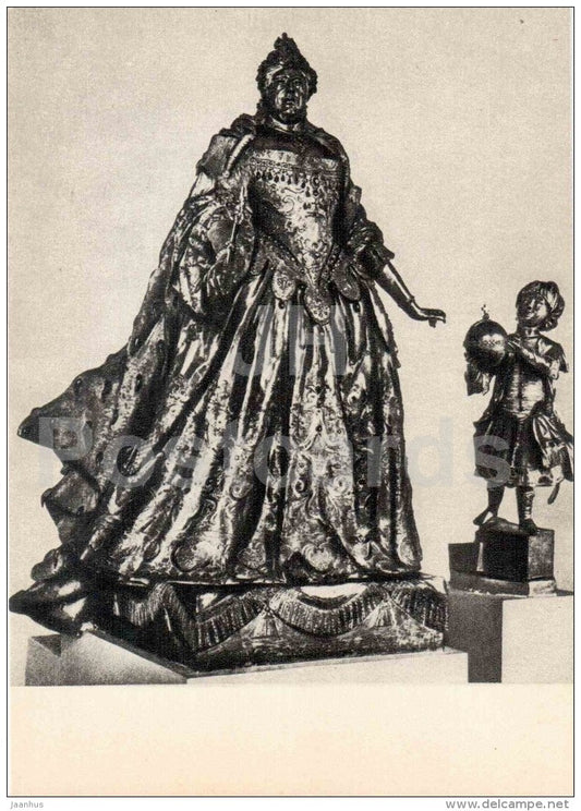 sculpture by Carlo Bartolomao Rastrelli - Anna with a Black Boy , 1741 - italian art - unused - JH Postcards