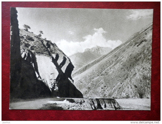 on the way to Pasanauri - Georgian Military Road - 1955 - Georgia USSR - unused - JH Postcards