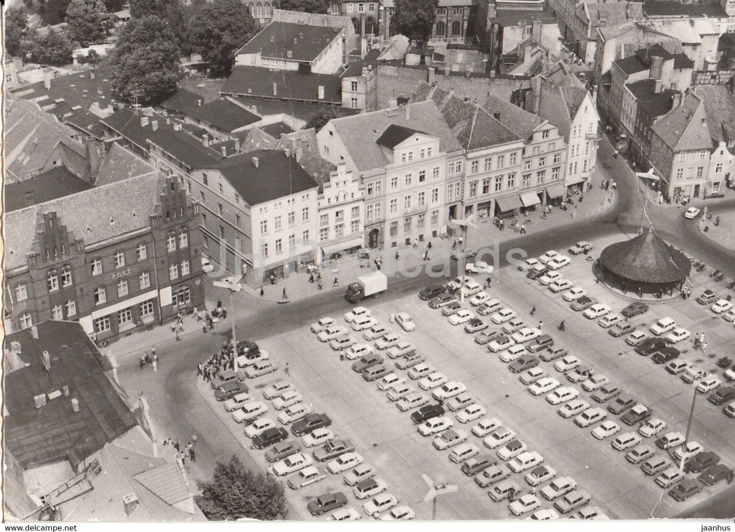 Stralsund - Blick von der St Marienkirche auf den Leninplatz - 1985 - Germany DDR - used - JH Postcards