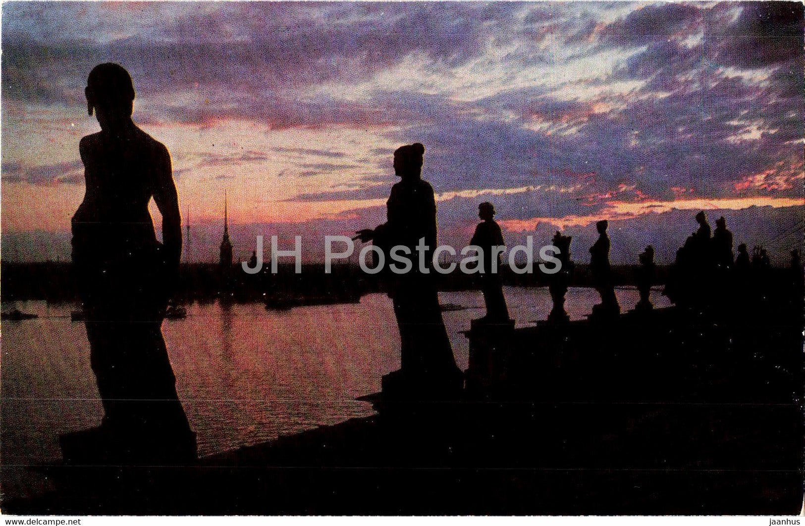 Leningrad - St Petersburg - Sculptural attire of Winter Palace - 1972 - Russia USSR - unused - JH Postcards