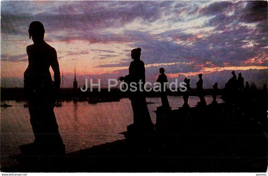 Leningrad - St Petersburg - Sculptural attire of Winter Palace - 1972 - Russia USSR - unused - JH Postcards