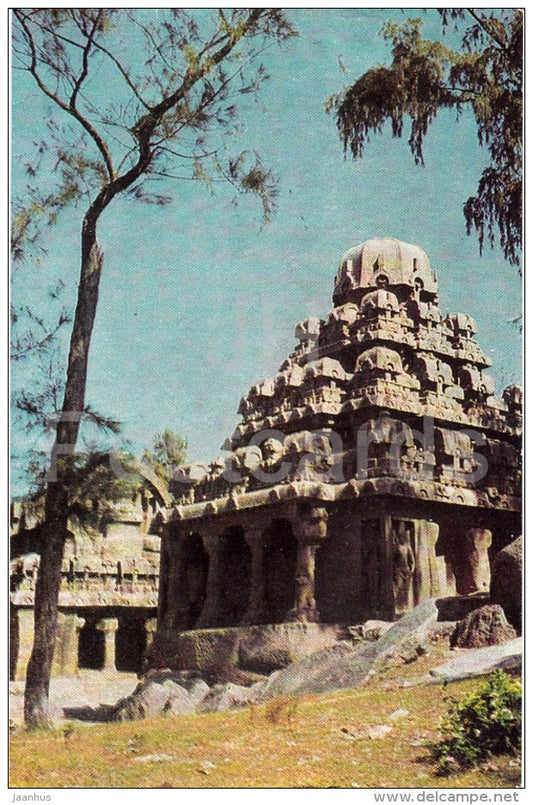 state Madras - ancient cathedral in Mahabalipuram - 1968 - India - unused - JH Postcards