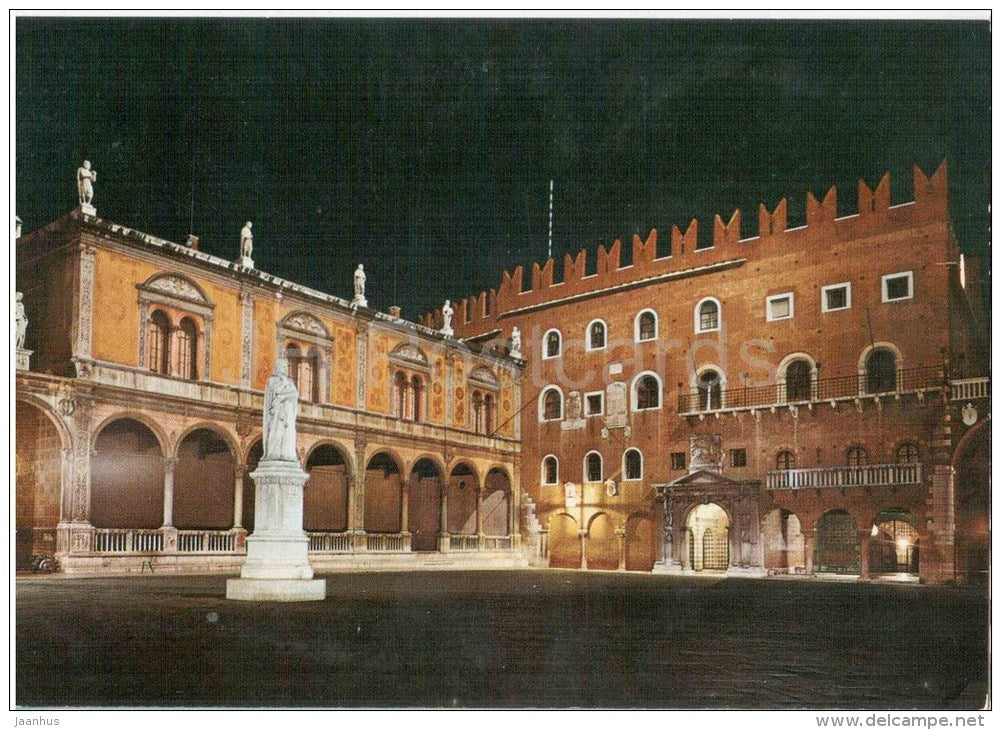 Piazza dei Signori - Patricians Square - Verona - Veneto - 159 - Italia - Italy - unused - JH Postcards