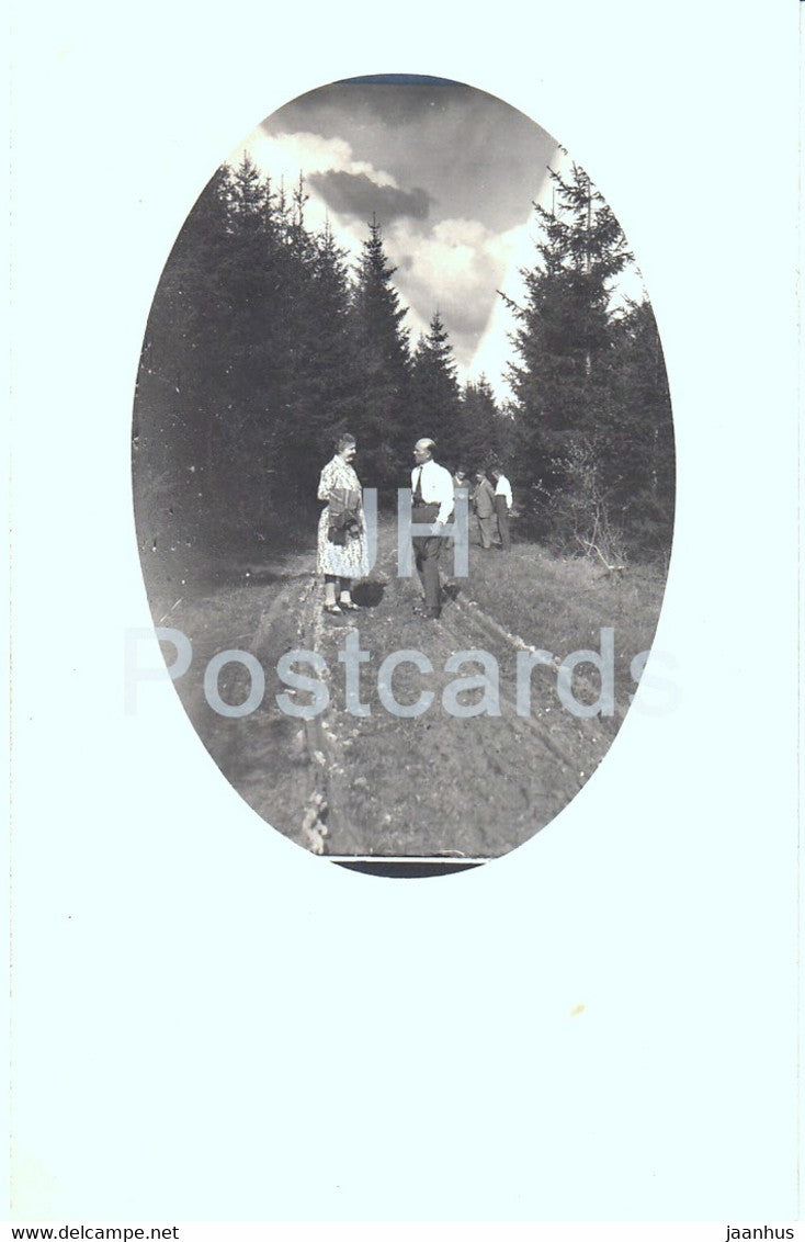 People on the way - photo - old postcard - unused - JH Postcards
