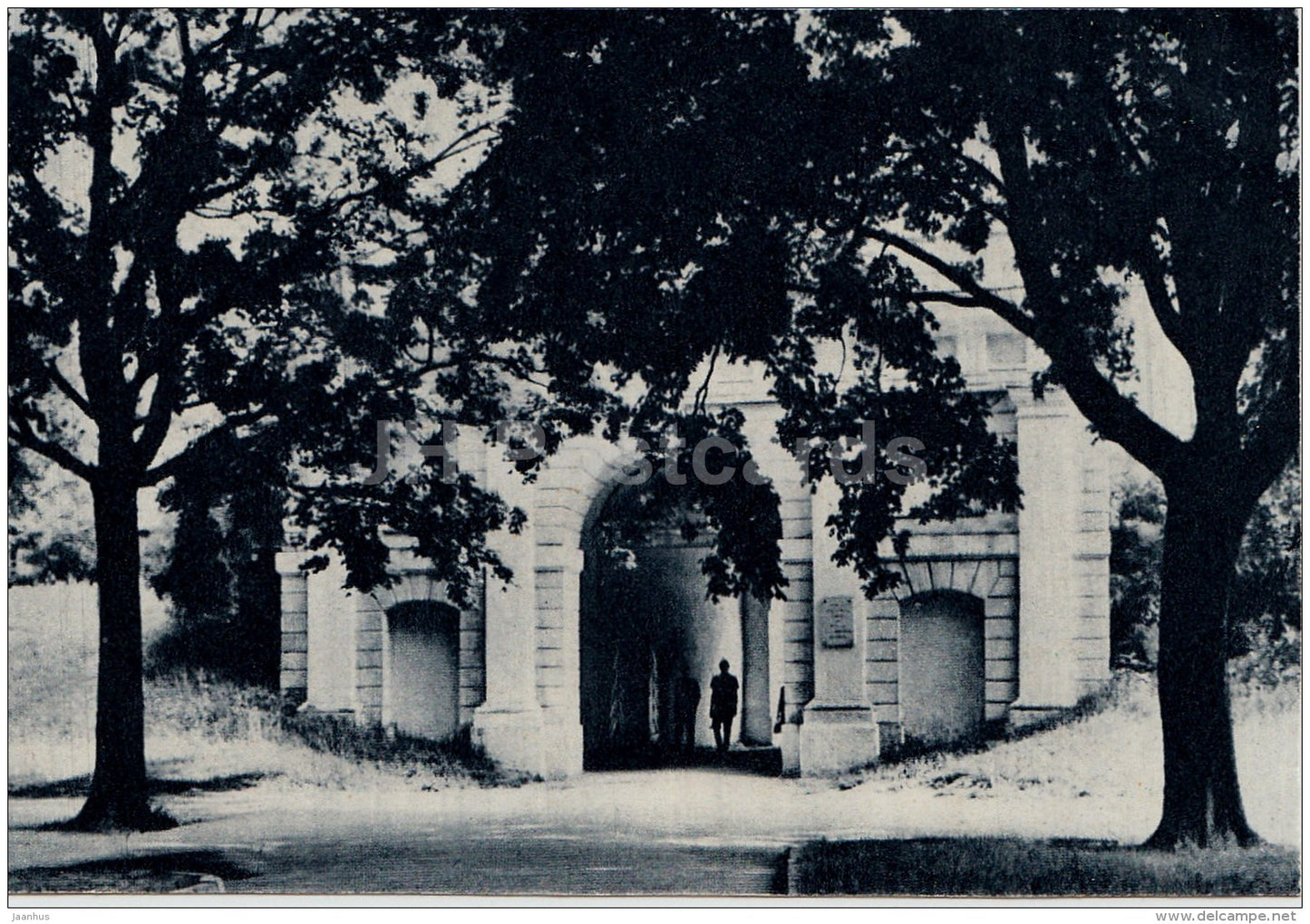 The Tallinn Gate - Pärnu - 1967 - Estonia USSR - unused - JH Postcards