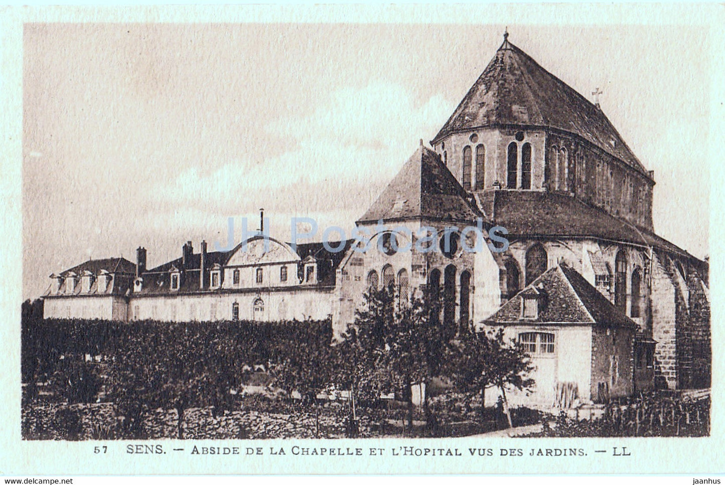 Sens - Abside de la Chapelle et l'Hopital vus des Jardins - 57 - old postcard - France - unused - JH Postcards