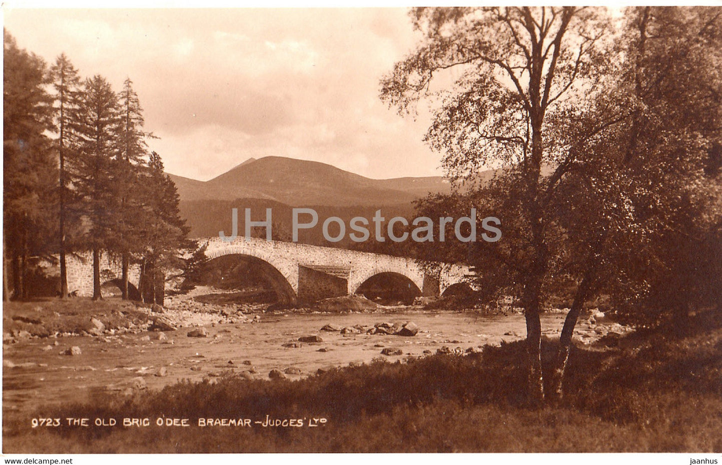 The Old Brig O'Dee Braemar - 9723 - old postcard - Scotland - United Kingdom - unused - JH Postcards