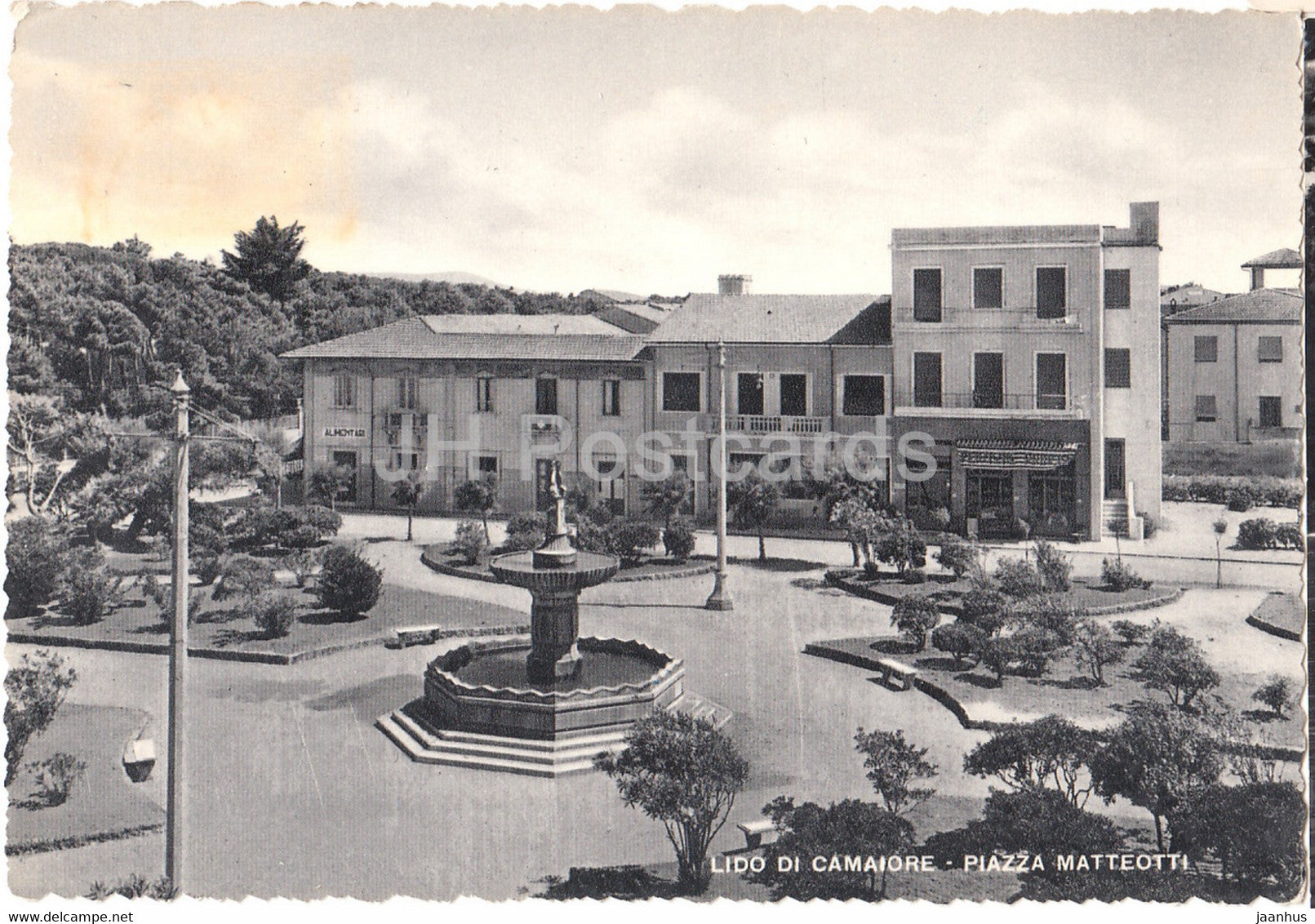Lido di Camaiore - Piazza Matteotti - square - old postcard - 1951 - Italy - used - JH Postcards