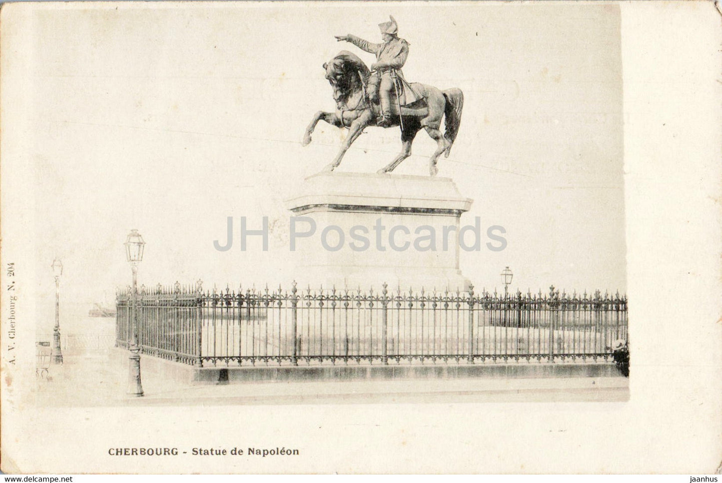Cherbourg - Statue de Napoleon - 204 - monument - horse - old postcard - France - used - JH Postcards