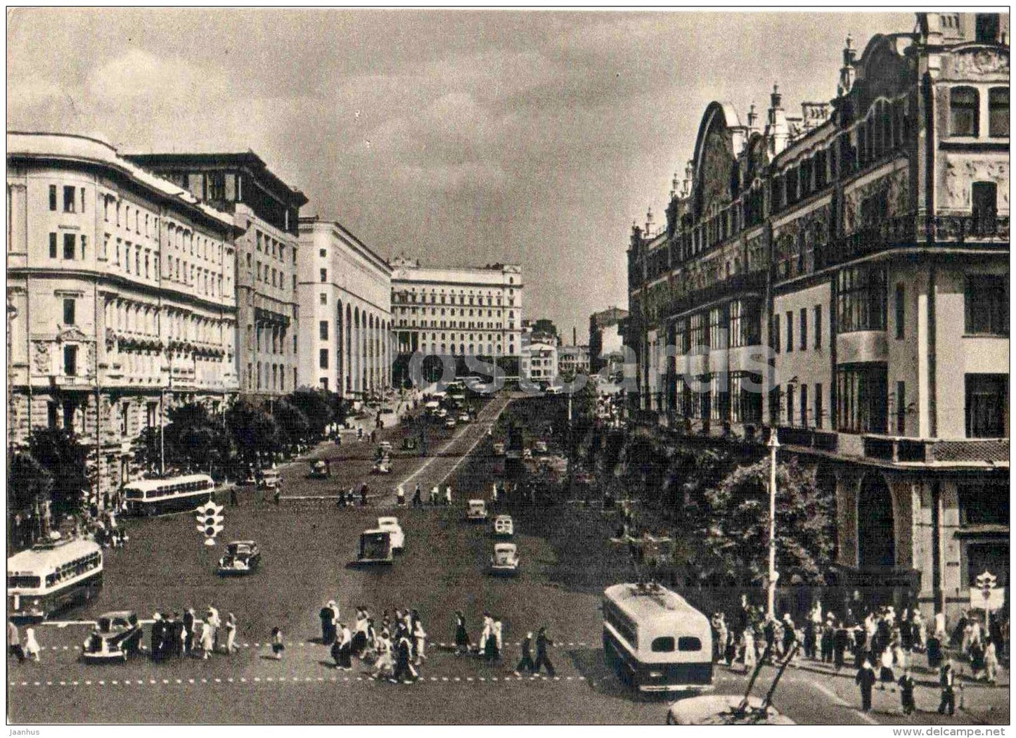 Teatralnyi Passage - trolleybus - Moscow - 1957 - Russia USSR - unused - JH Postcards