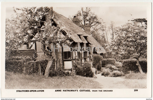 Stratford-upon-Avon - Anne Hathaway's Cottage from the Orchard  - 299 - 1961 - United Kingdom - England - used - JH Postcards