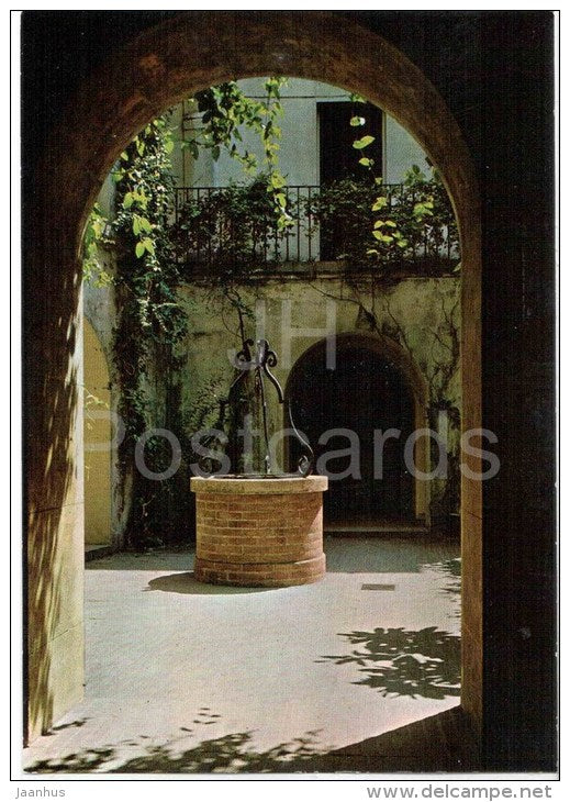 Cortile della Casa Museo d´Annunzio - Courtyard of Museum House d´Annunzio - Pescara - 26590 - Italia - Ital - JH Postcards