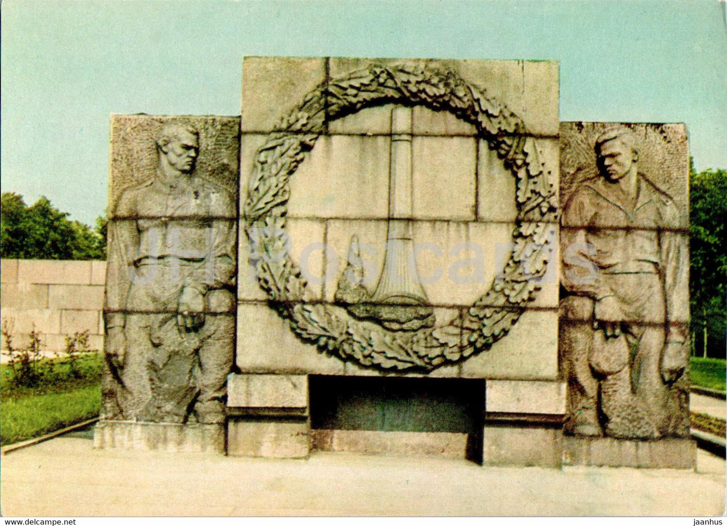 Leningrad - Piskaryovskoye Memorial Cemetery - Monument to the Heroic Defenders - 5 - 1966 - Russia USSR - unused - JH Postcards