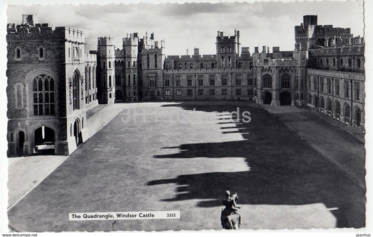 Windsor Castle - The Quadrangle - 3352 - 1961 - United Kingdom - England - used - JH Postcards