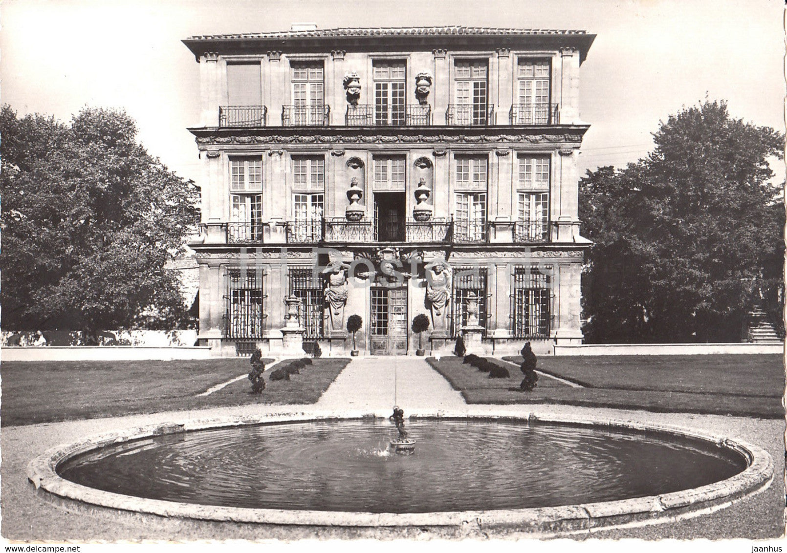 Aix En Provence - Le Pavillon de Vendome - France - unused - JH Postcards