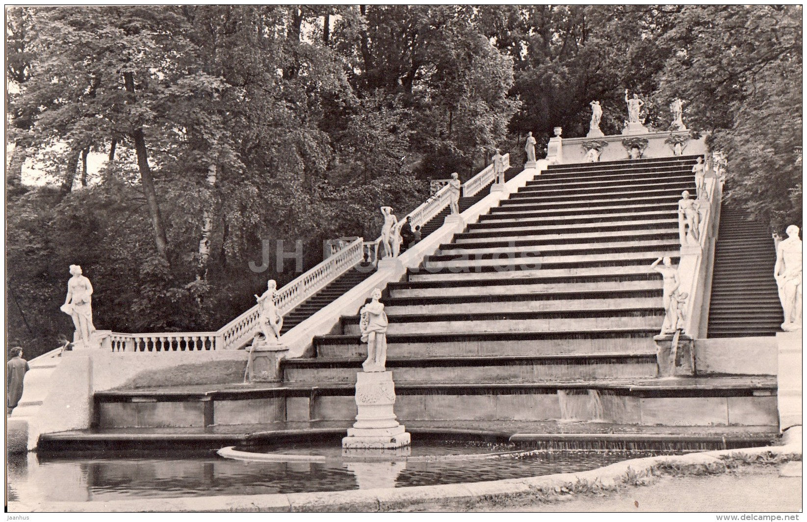 cascade Golden Hill - fountains - Petrodvorets - 1967 - Russia USSR - unused - JH Postcards