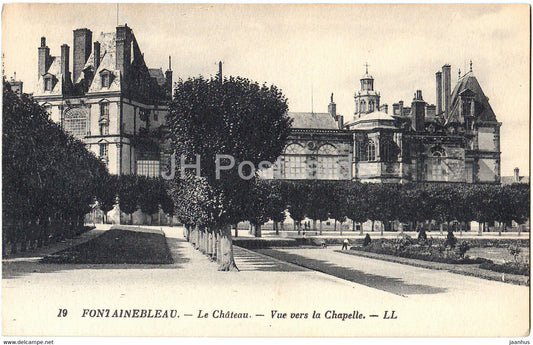 Fontainebleau - Le Chateau - Vue vers la Chapelle - castle - 19 - old postcard - France - unused - JH Postcards