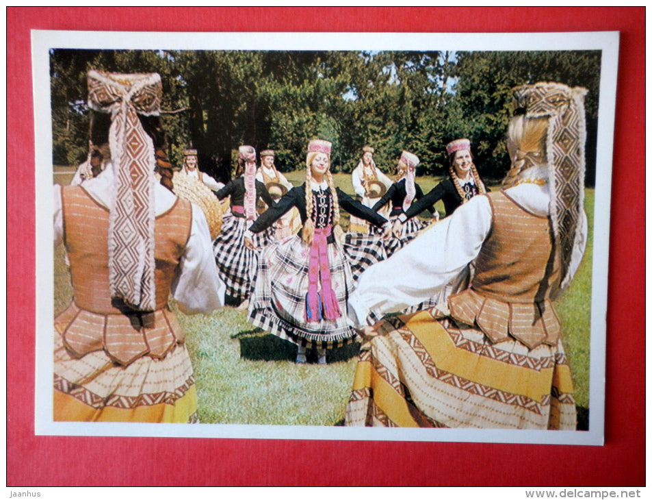 Lithuanian Folk Round Dance - Lithuanian Folk Dance - folk costumes - 1979 - USSR Lithuania - unused - JH Postcards