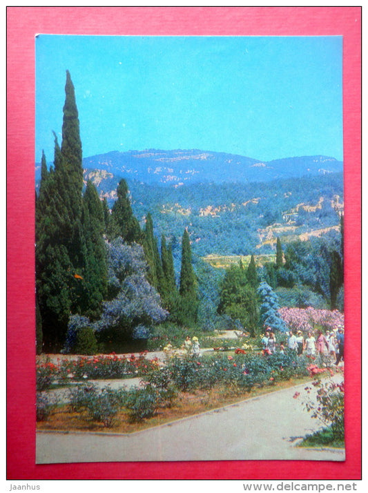 Rose Alley - Nikitsky Botanical Garden - Yalta - Crimea - 1972 - Ukraine USSR - unused - JH Postcards