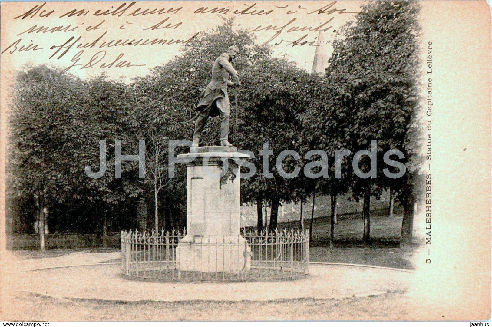 Malesherbes - Statue du Capitaine Lelievre - monument - old postcard - France - used - JH Postcards