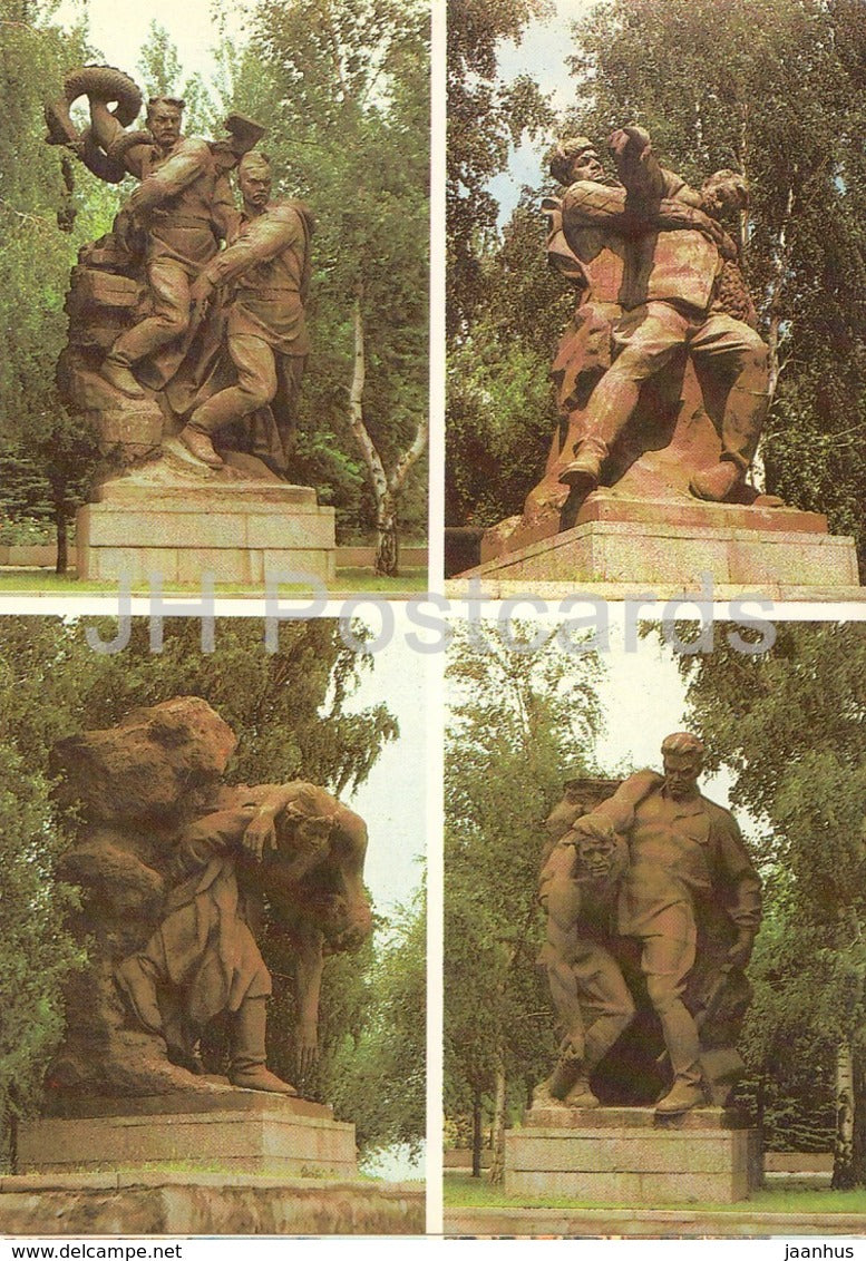 Volgograd - Sculptures at Heroes Square - Stalingrad Battle Memorial - postal stationery - 1984 - Russia USSR - unused - JH Postcards