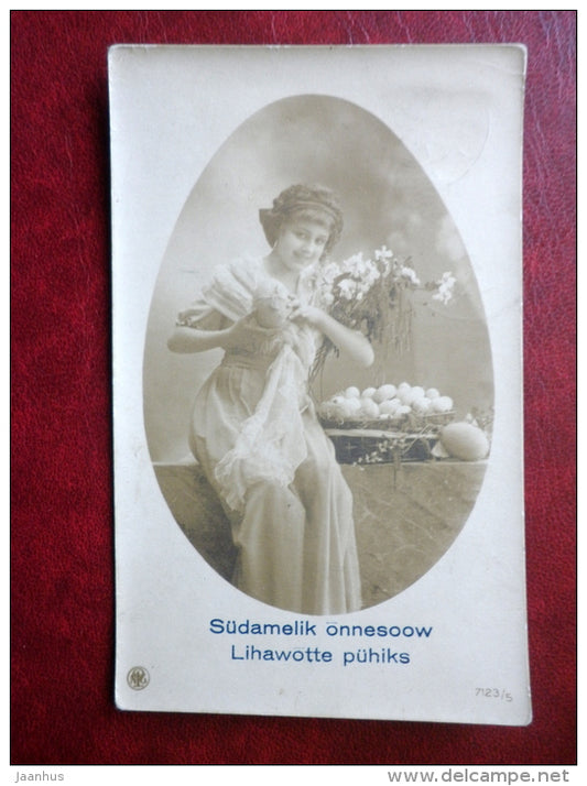 Easter Greeting Card - woman with flowers - eggs - NPG 7123/5 - circulated in Estonia 1925 , Tallinn - France - used - JH Postcards