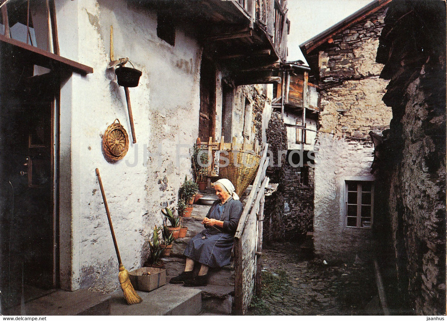 Il Ticino Pittoresco - old woman - 7789 - 1974 - Switzerland - used - JH Postcards